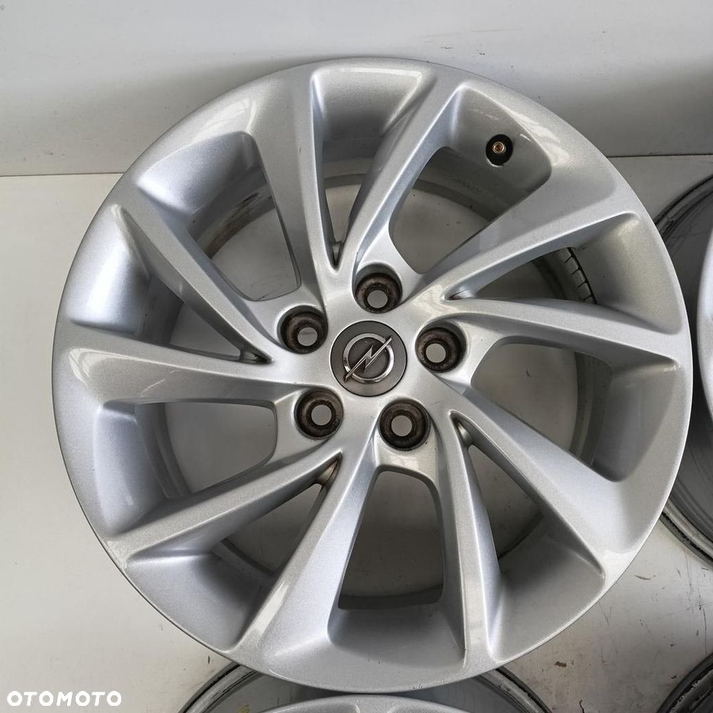 Alufelgi 5x105 16 Opel Mokka Astra J K 4szt (H240) - 2