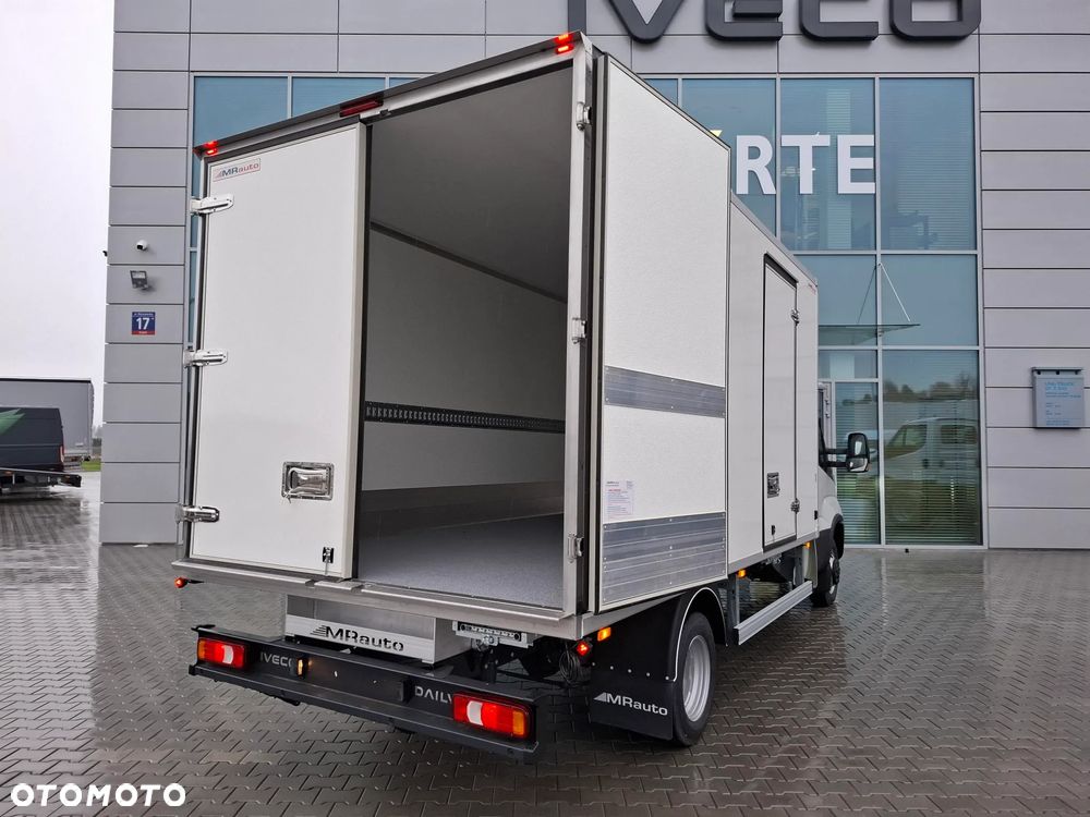 Iveco MEGA TEMAT OD RĘKI,IZOTERMA AGREGAT Z GRZANIEM - 12