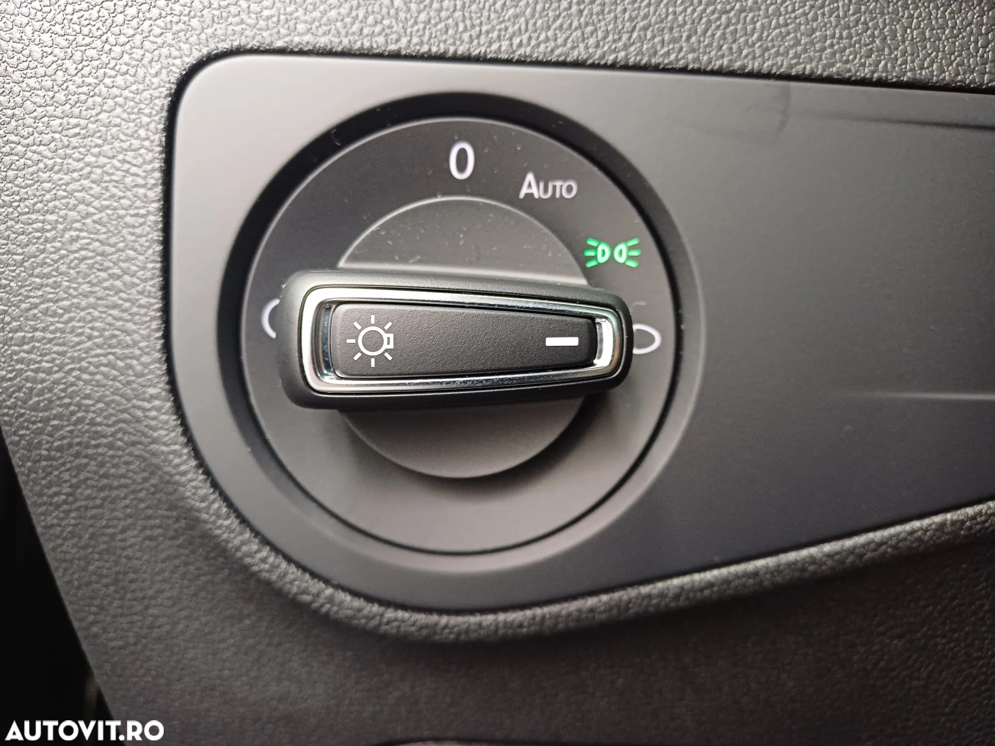 Volkswagen Tiguan 2.0 TDI SCR DSG 4Motion Life - 10