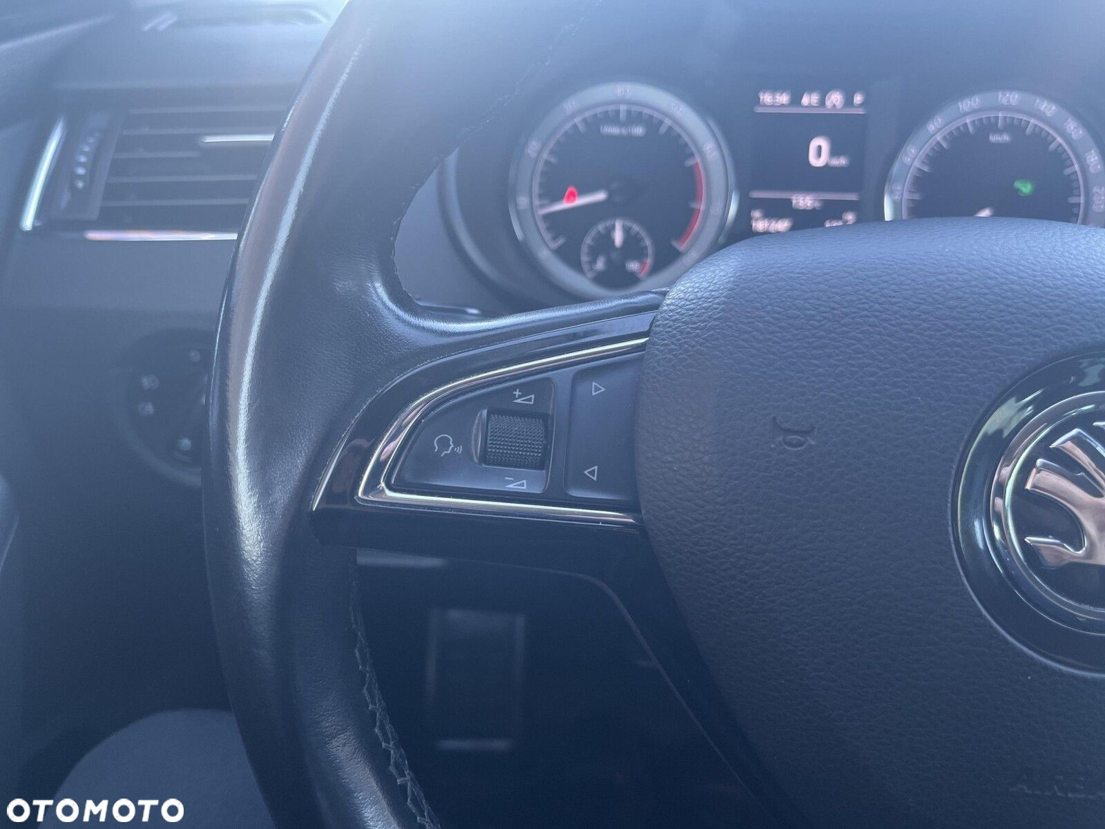 Skoda Octavia 1.8 TSI Style DSG - 15