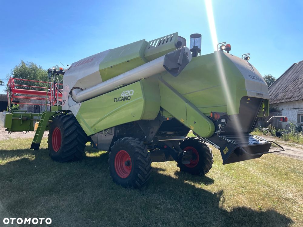 Claas Tucano 420 - 4