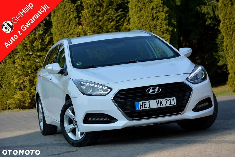 Hyundai i40 1.7 CRDi Comfort DCT - 1