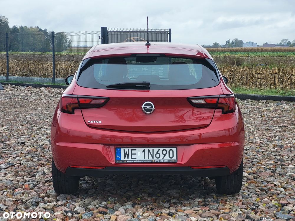 Opel Astra 1.2 T Edition S&S - 8