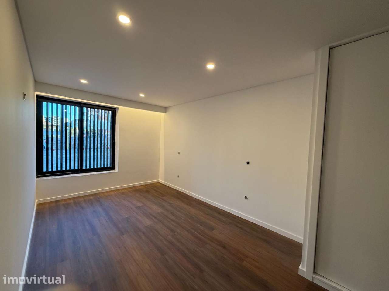 Apartamento T3 Duplex junto à estação de comboios São Romão Coronado
