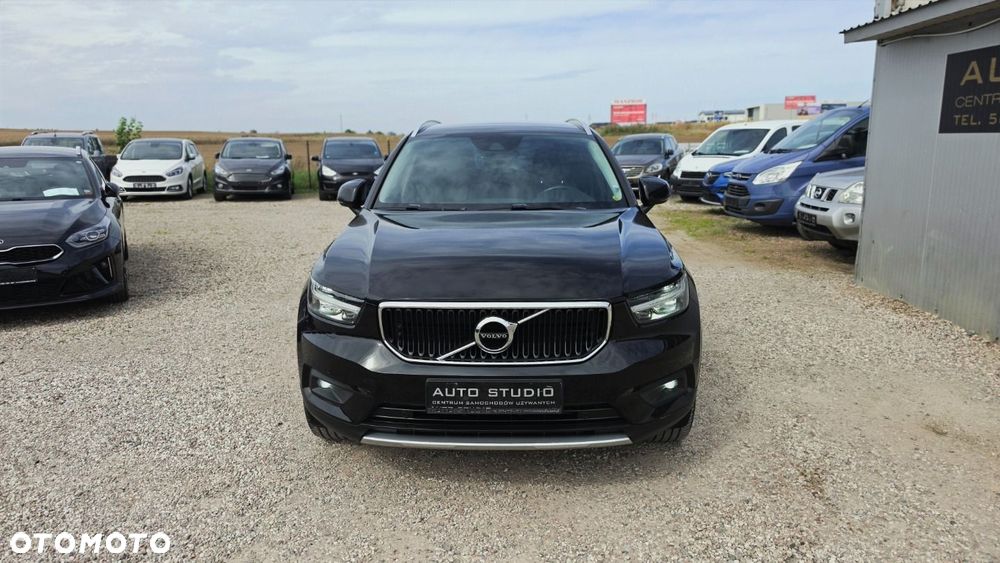 Volvo XC 40 - 30