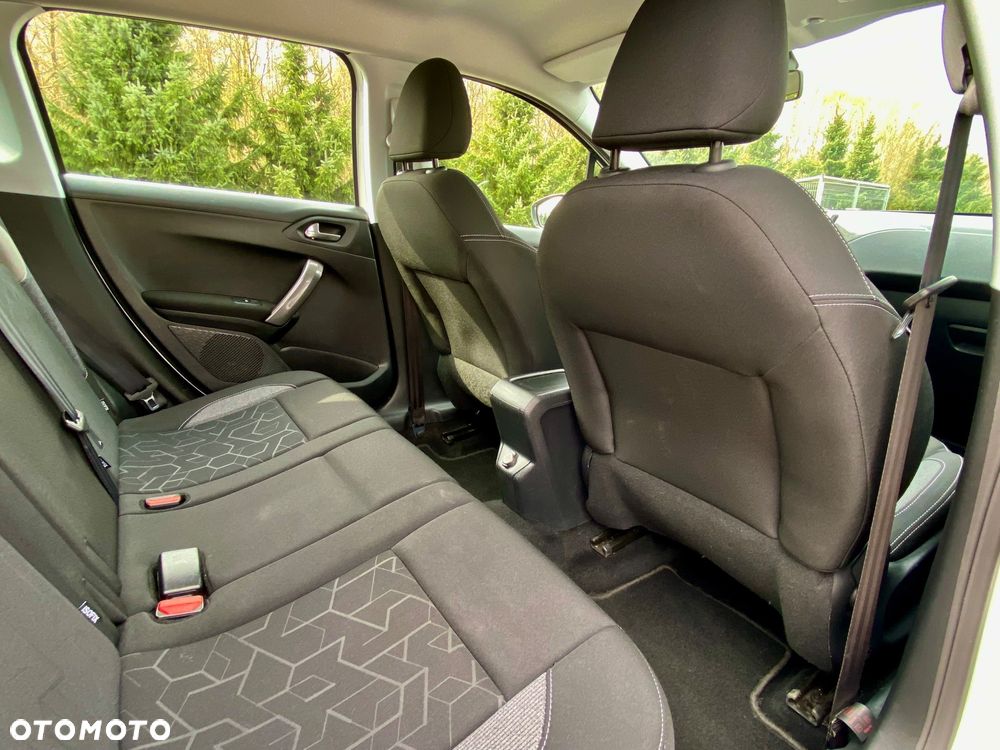 Peugeot 2008 1.2 Pure Tech Active - 35