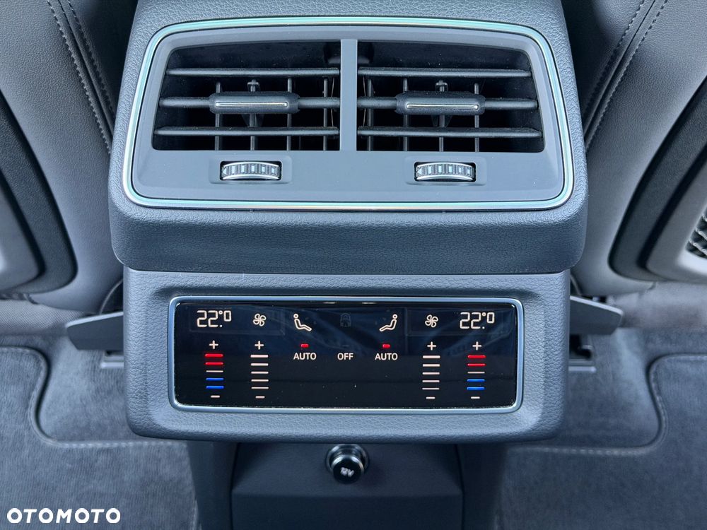 Audi e-tron 55 Quattro S Line - 21