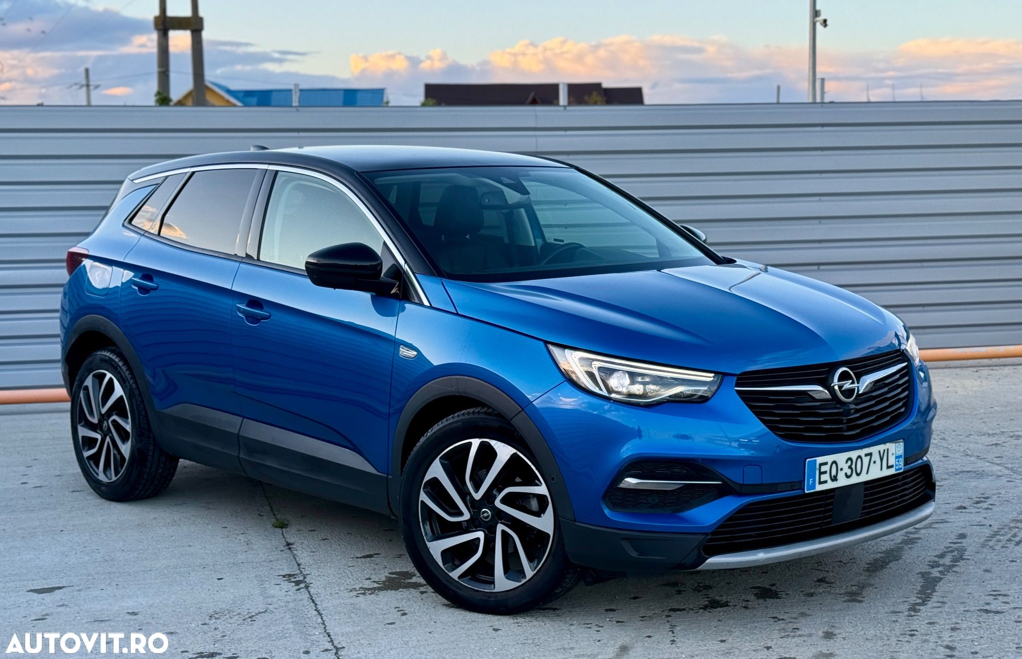 Opel Grandland X 1.6 D Start/Stop Automatik Business Edition - 1
