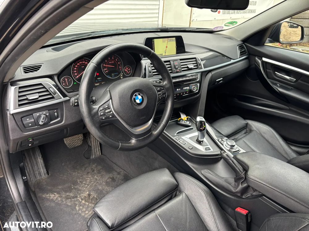 BMW Seria 3 330e iPerformance Sport Line - 19