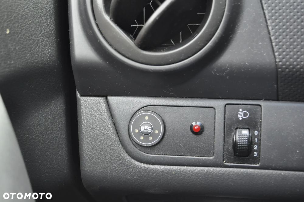 Chevrolet Aveo 1.2 LT - 9