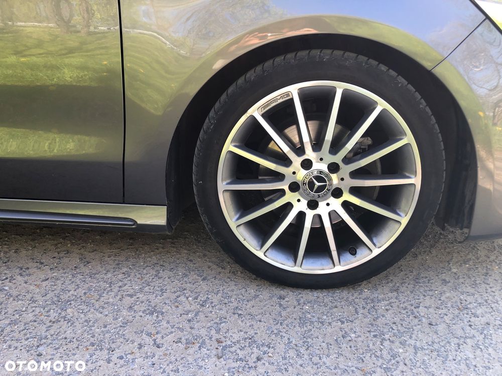 Mercedes-Benz CLA 200 d 7G-DCT UrbanStyle Edition - 10