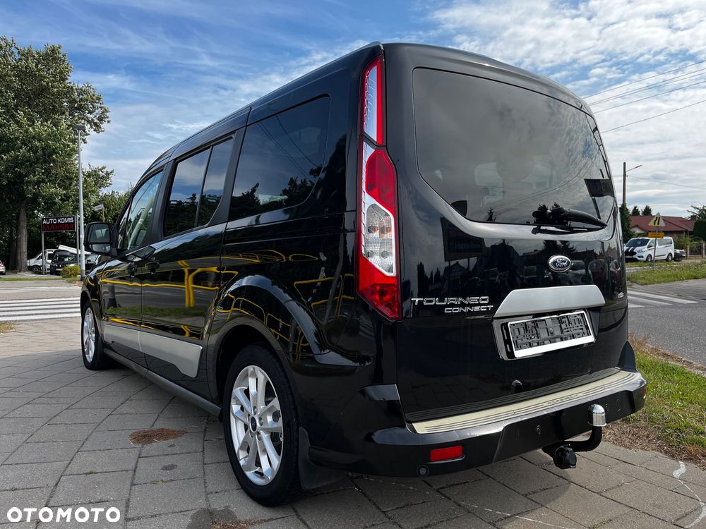 Ford Tourneo Connect Grand - 21