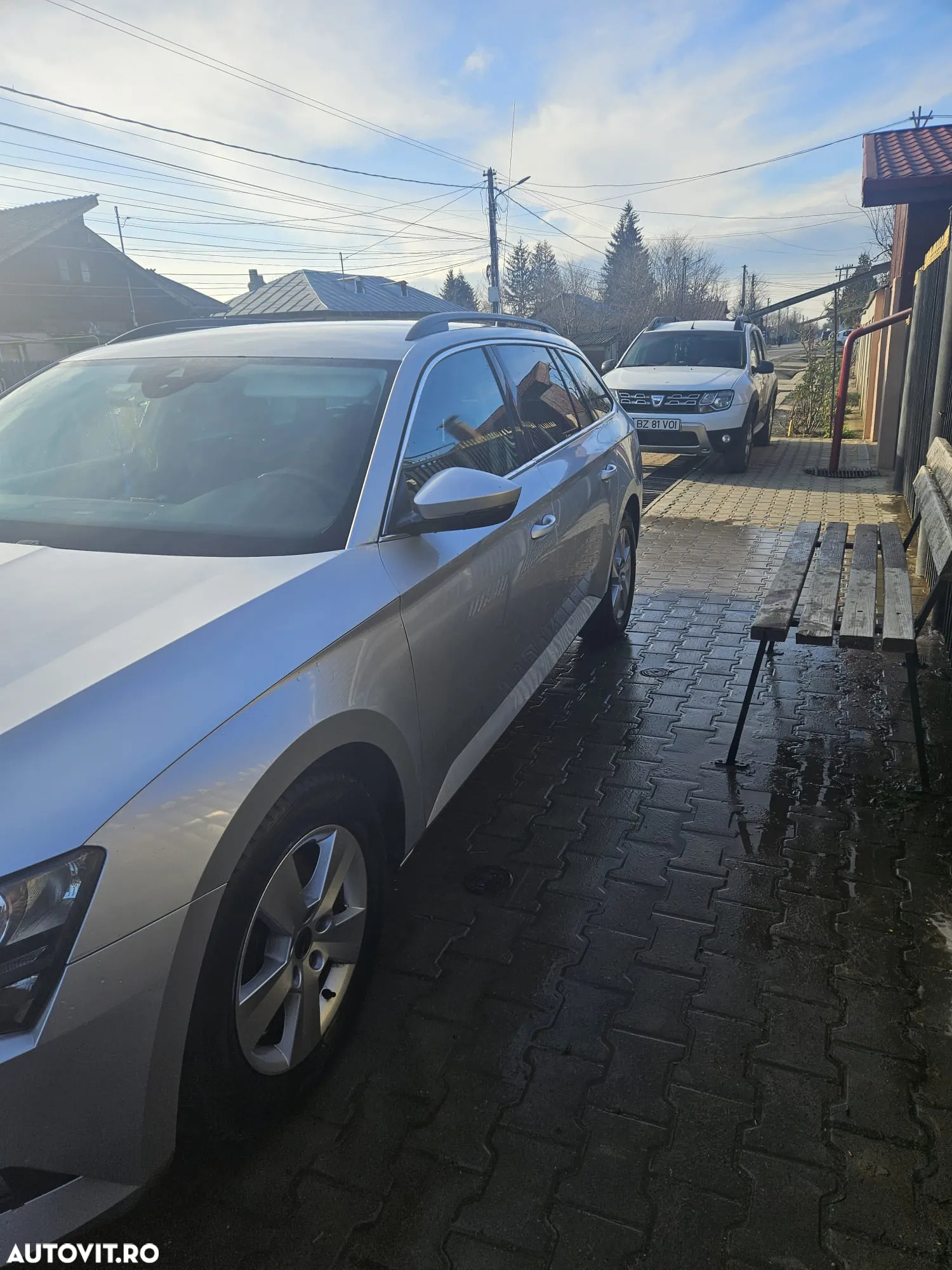 Skoda Superb 2.0 TDI DSG Ambition - 6