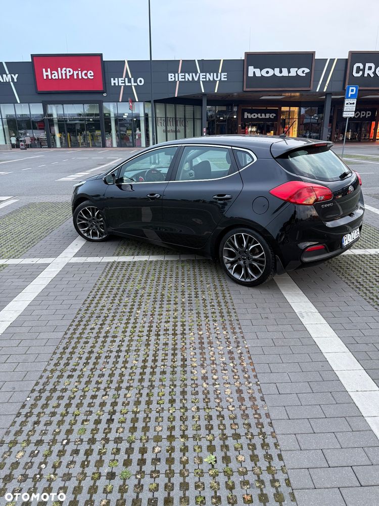 Kia Ceed 1.4 L - 4