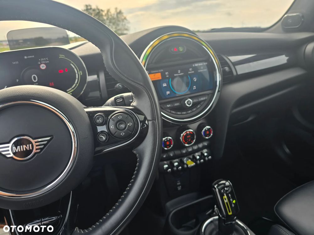 MINI Cooper SE Yours Trim - 20