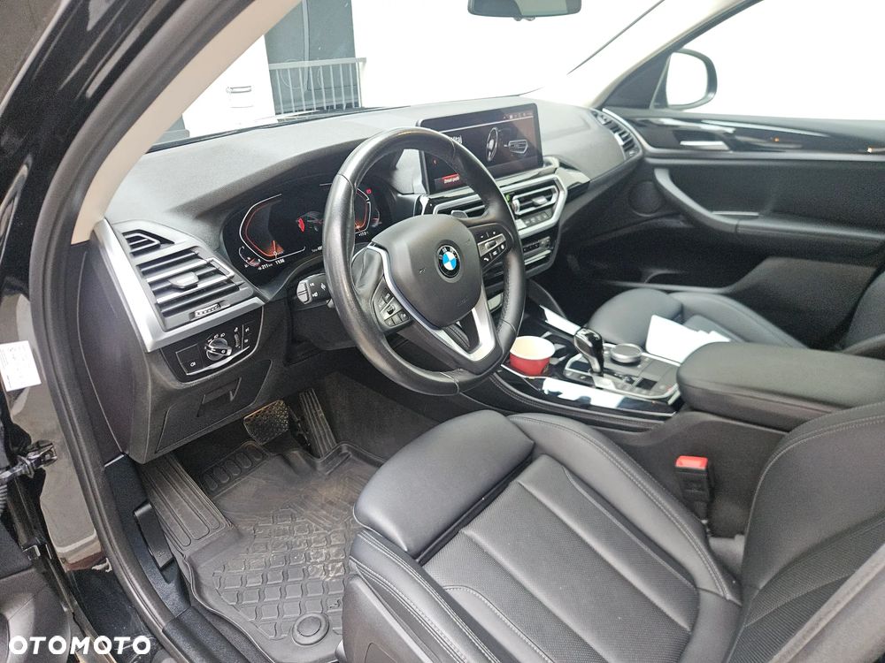 BMW X4 xDrive20i GPF sport - 33