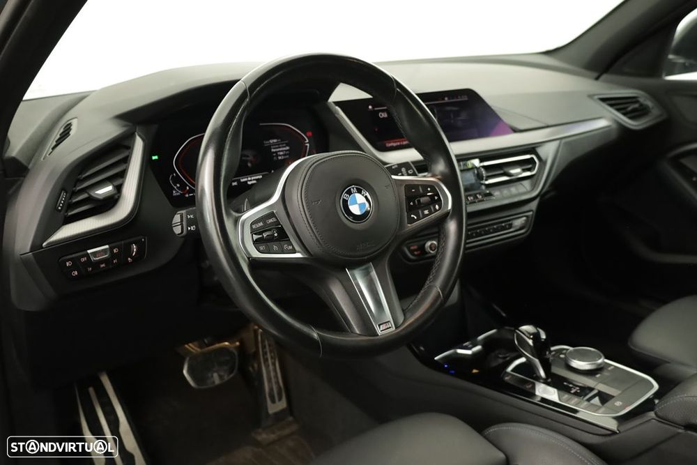 BMW 116 d Pack Desportivo M Auto - 7