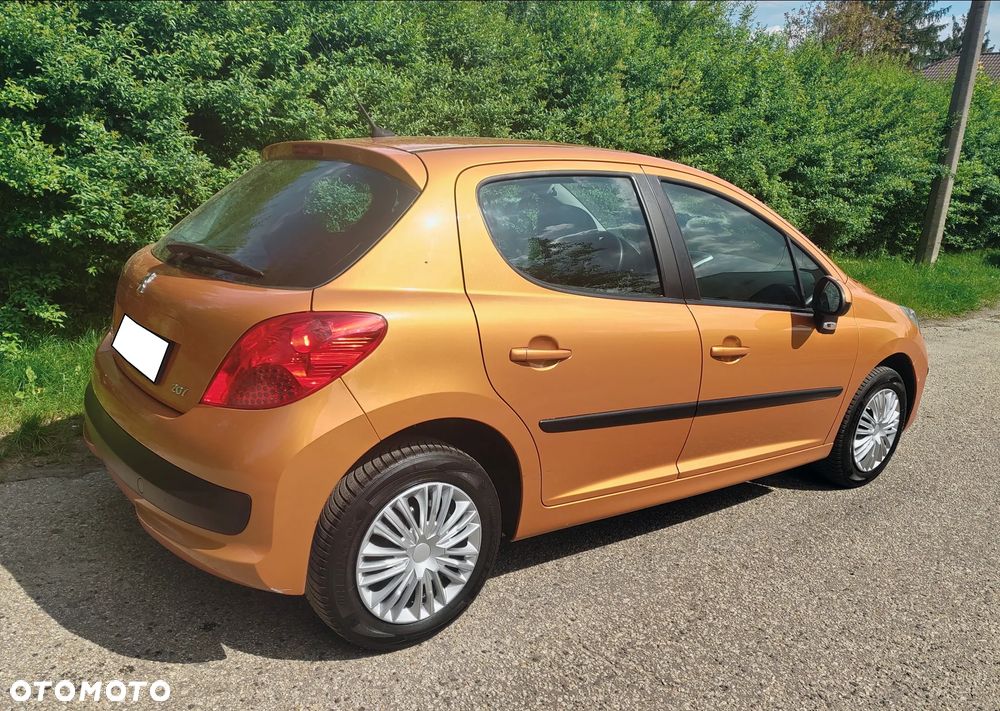 Peugeot 207 1.4 16V Sporty - 7