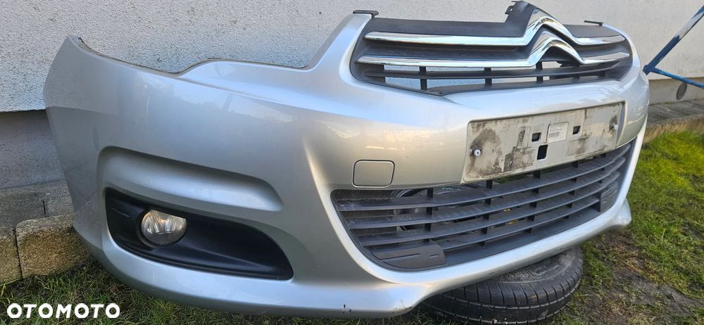 Zderzak przedni przód kompletny Citroen C4 II B7 EZR (bez malowania) - 2