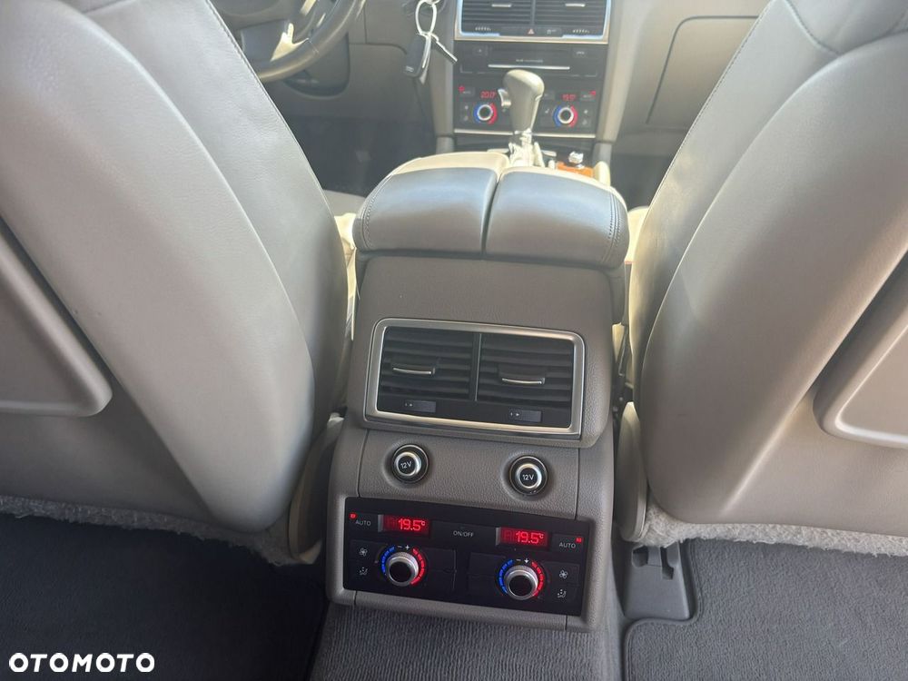 Audi Q7 - 38