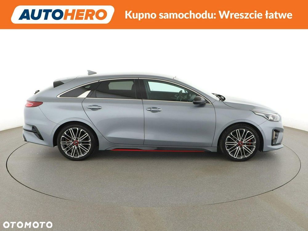 Kia ProCeed - 10