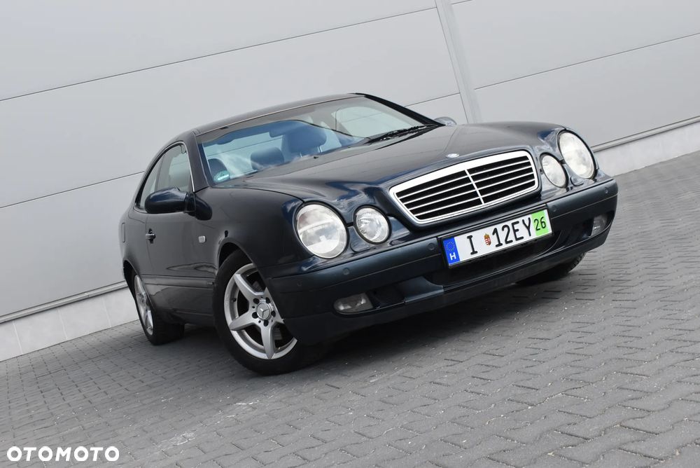 Mercedes-Benz CLK - 2