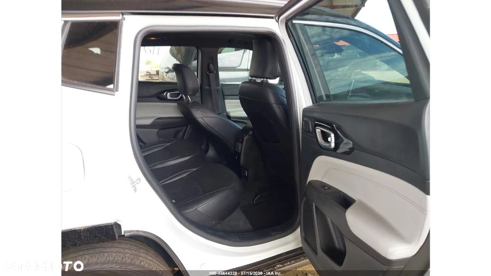 Jeep Compass - 9
