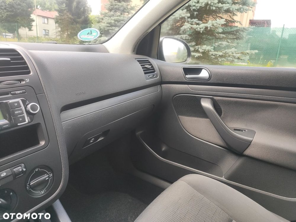 Volkswagen Golf 1.6 Edition - 27