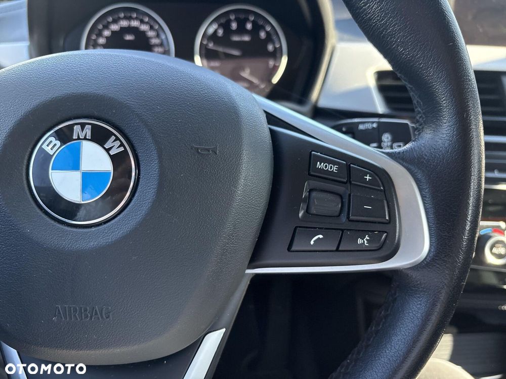 BMW X2 sDrive18i - 16
