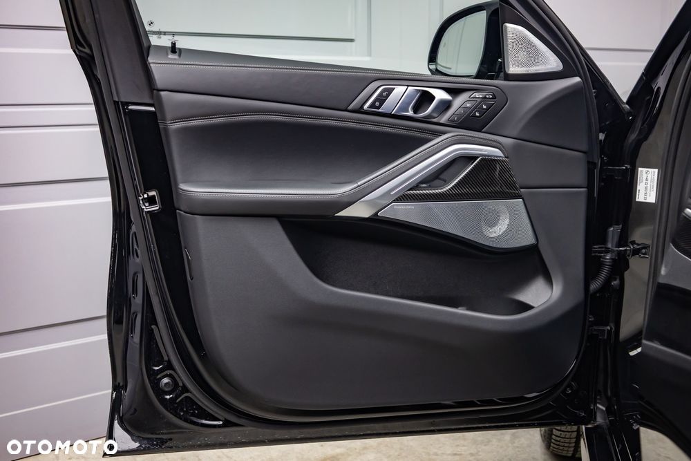 BMW X6 - 26