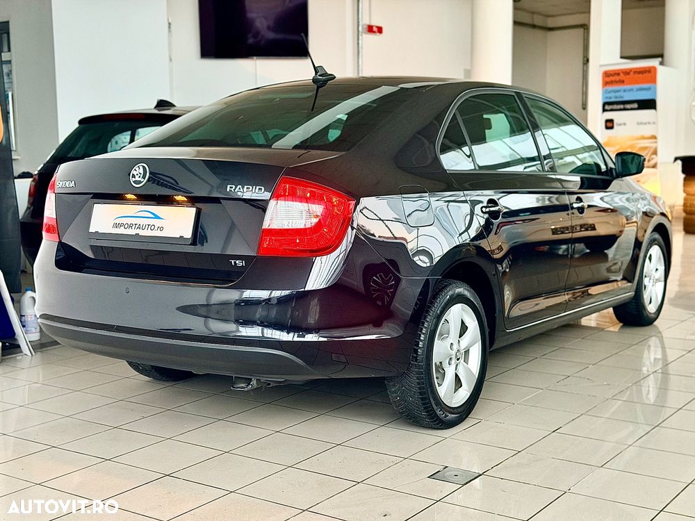 Skoda RAPID 1.2 TSI Elegance - 29