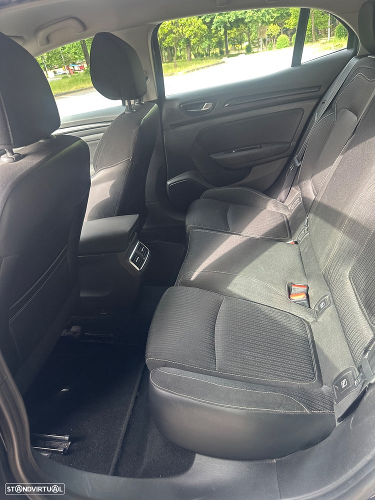 Renault Mégane 1.5 dCi Luxe SS - 13