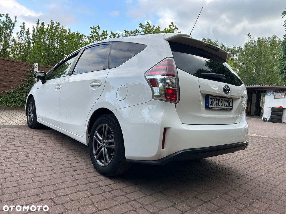 Toyota Prius+ - 10