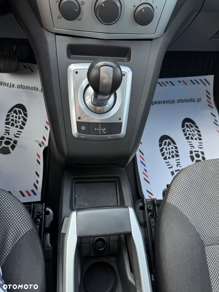 Opel Zafira 1.8 Cosmo EasyTronic - 9