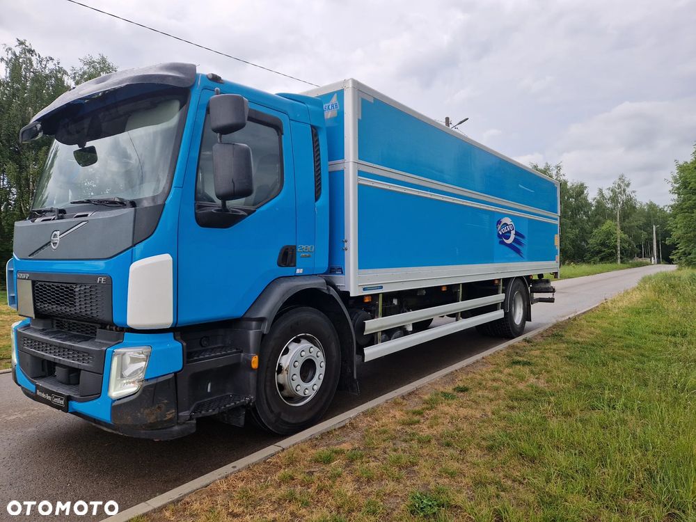 Volvo FE280 Izoterma dmc 19500Kg Winda - 2