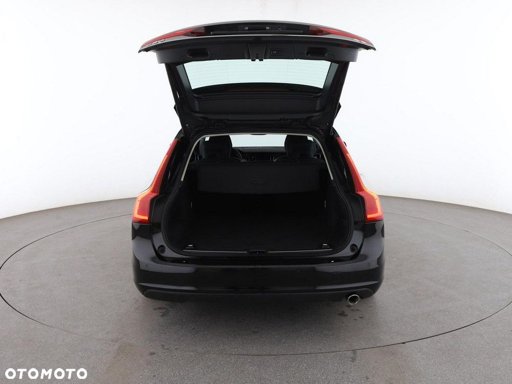 Volvo V90 D3 Momentum - 19