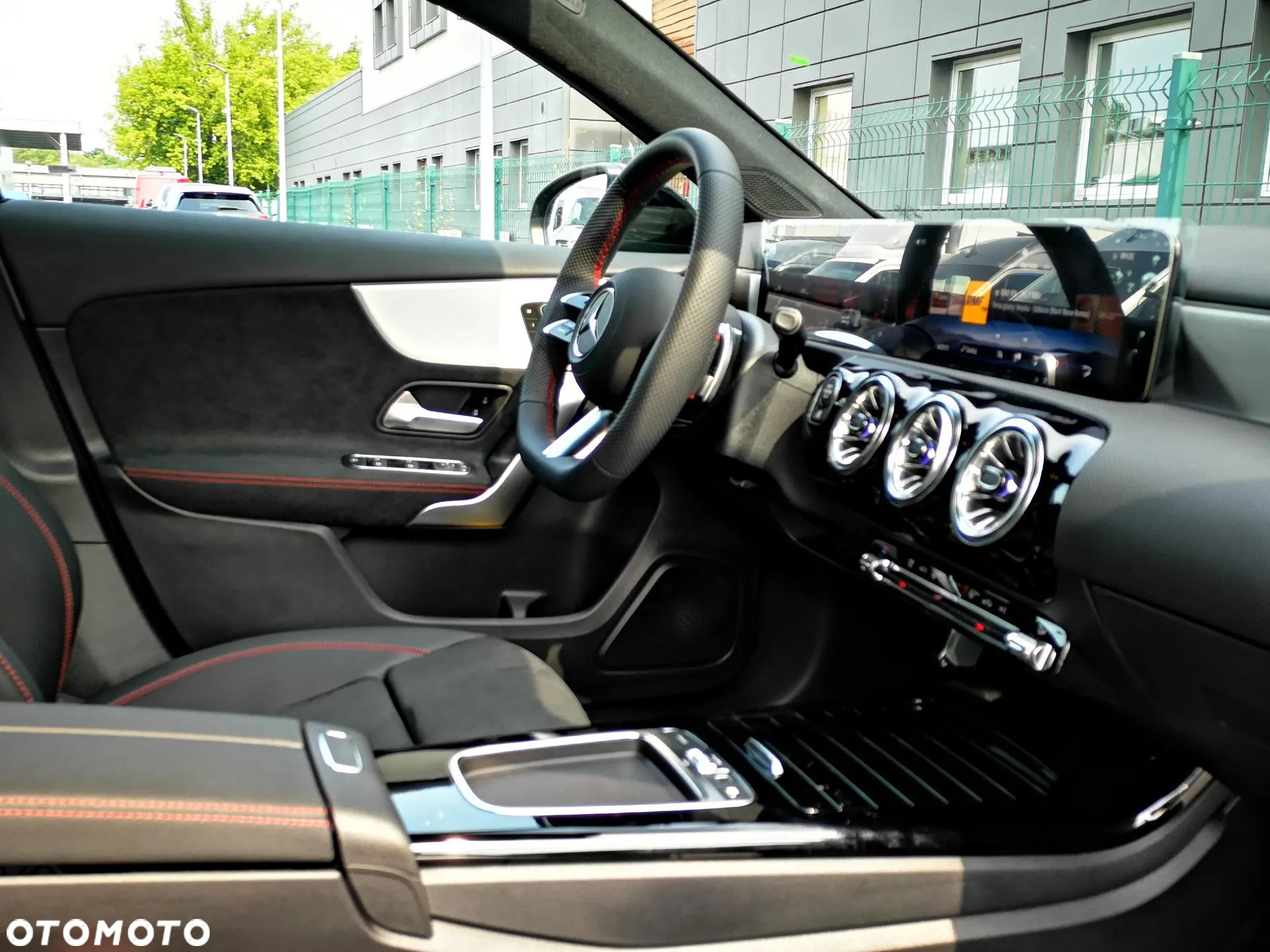 Mercedes-Benz Klasa A 220 4Matic 7G-DCT AMG Line - 11