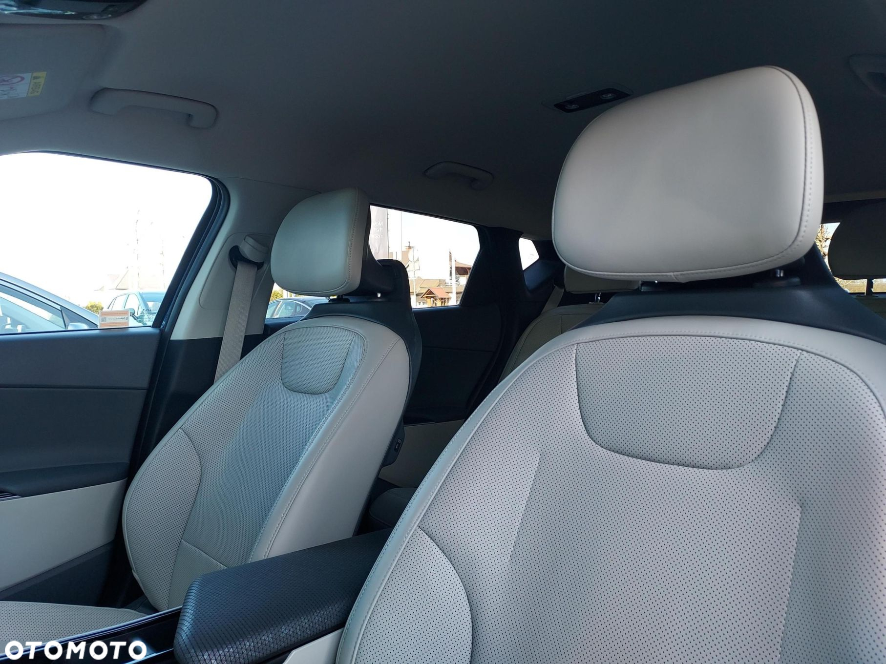 Kia EV6 77.4kWh Plus - 11