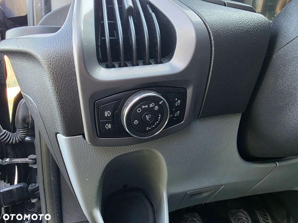 Ford Transit Custom - 31