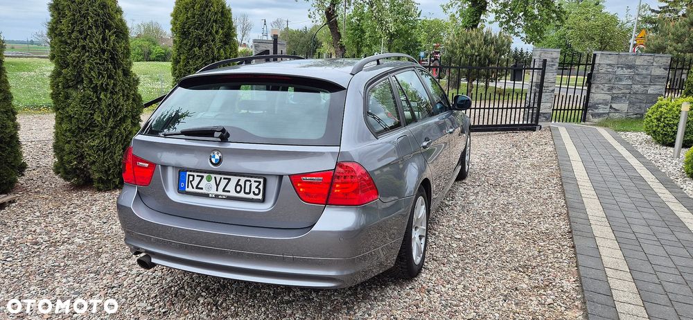 BMW Seria 3 320i Edition Lifestyle - 22
