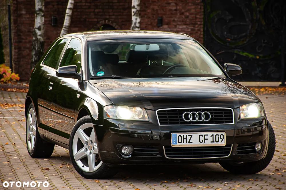 Audi A3 3-drzwiowe 2.0 FSI Attraction - 5