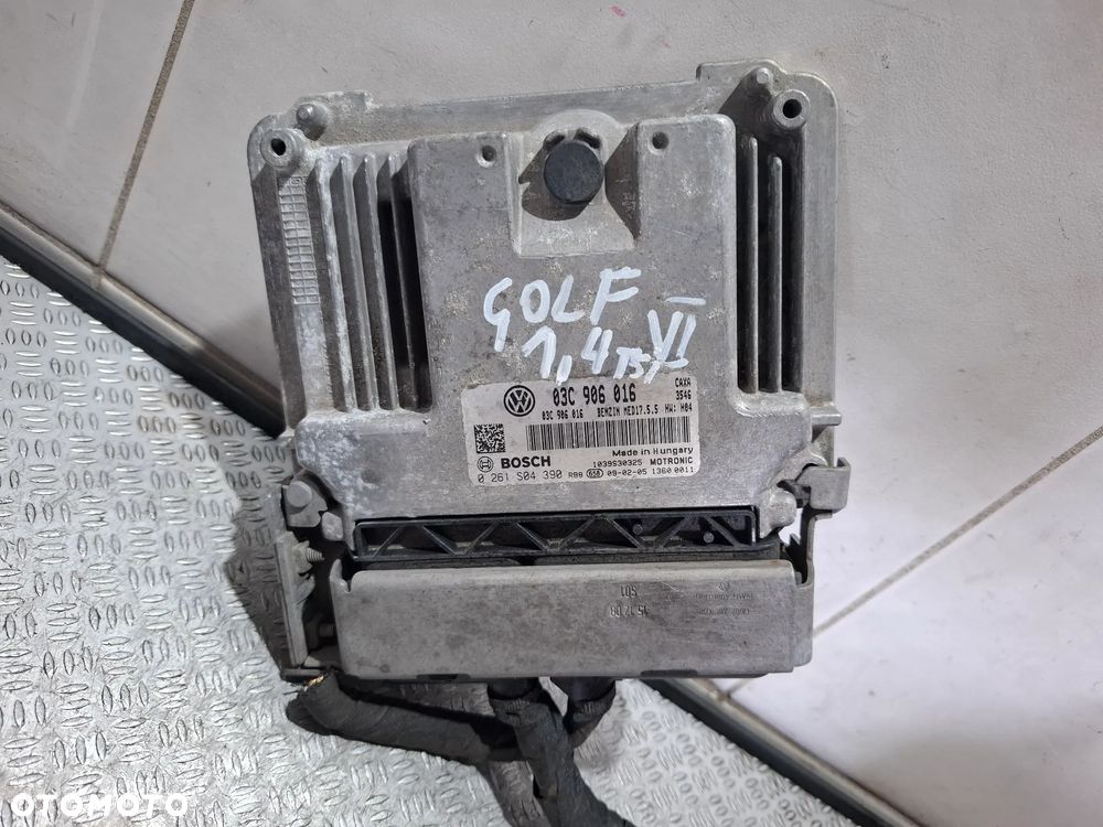 Moduł sterownik silnika Volkswagen Golf 2009 rok nr 03C906016 , 0264S04390 1,4 B - 1