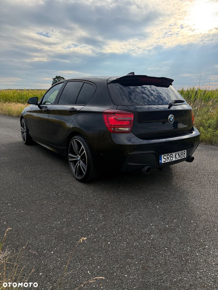 BMW Seria 1 118d Sport Line - 2