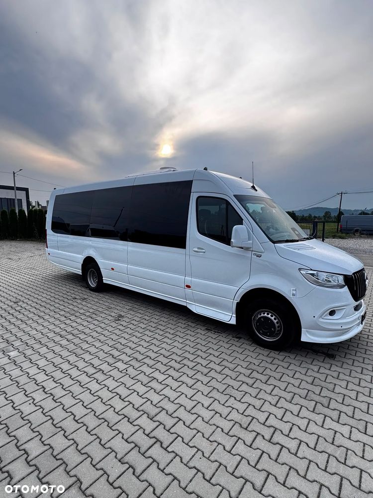 Mercedes-Benz Sprinter 517 - 2