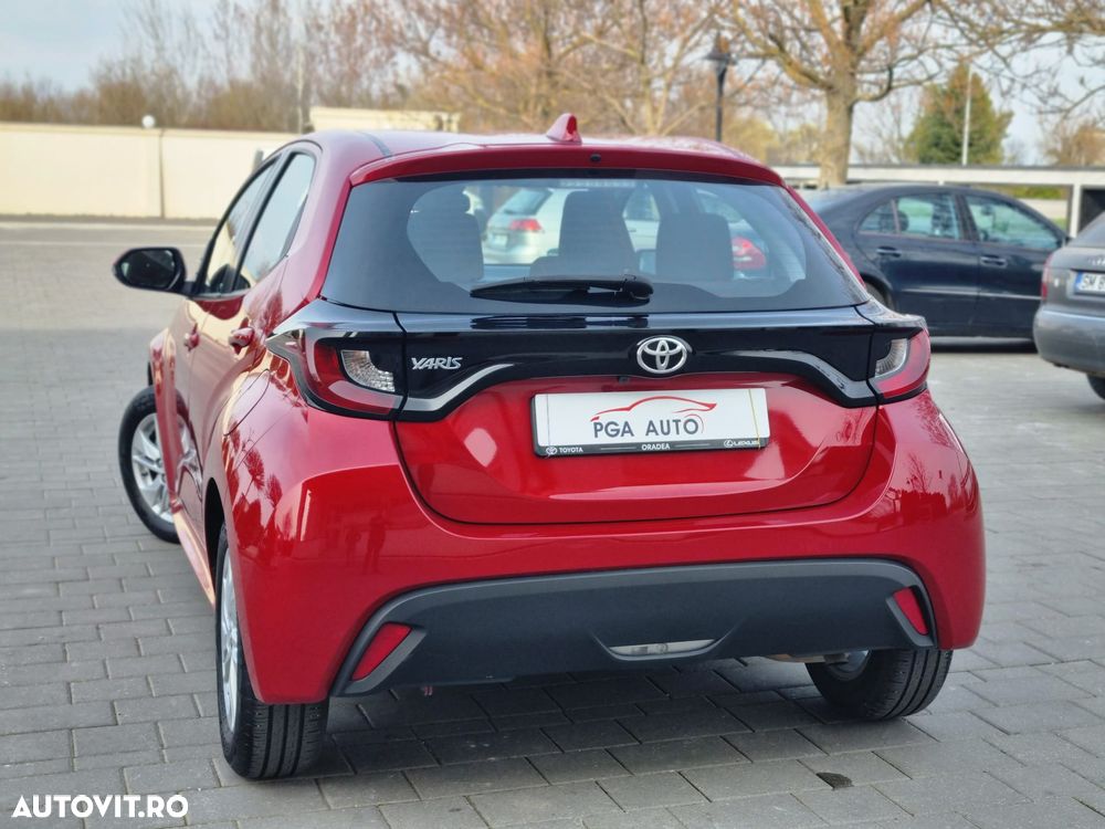 Toyota Yaris 1.5 L CVT Dynamic - 11