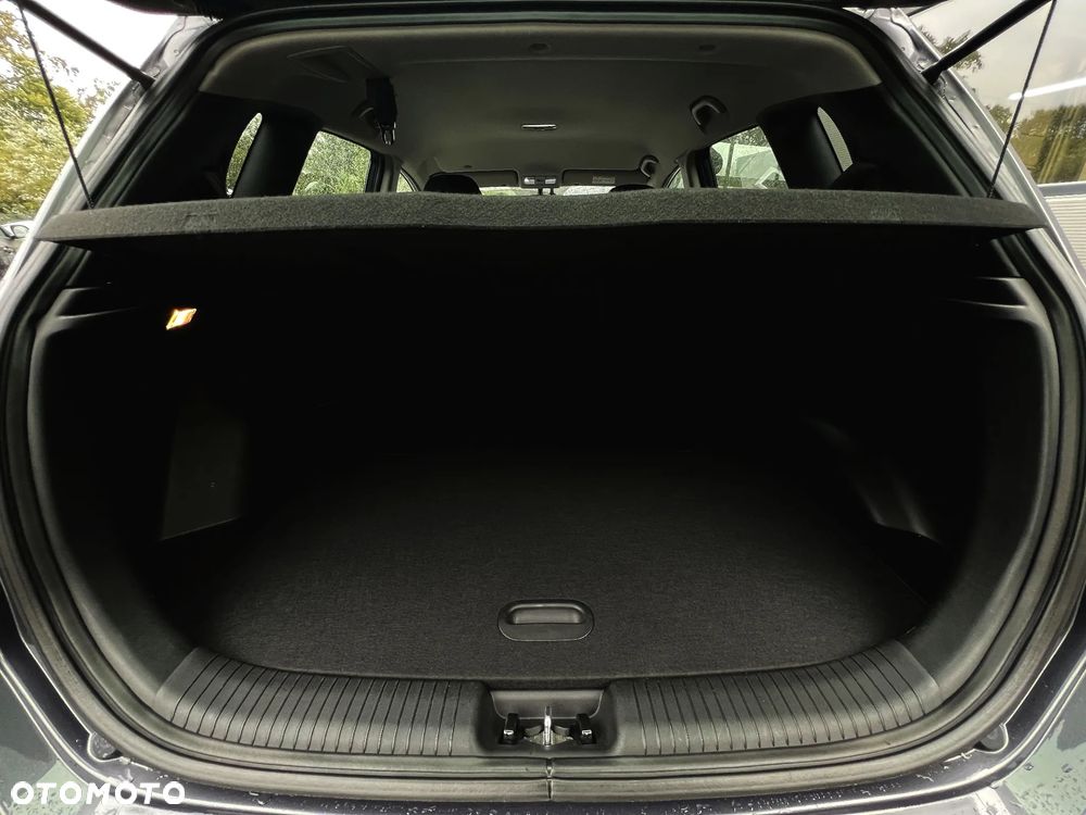 Hyundai ix20 1.4 Premium blue - 33