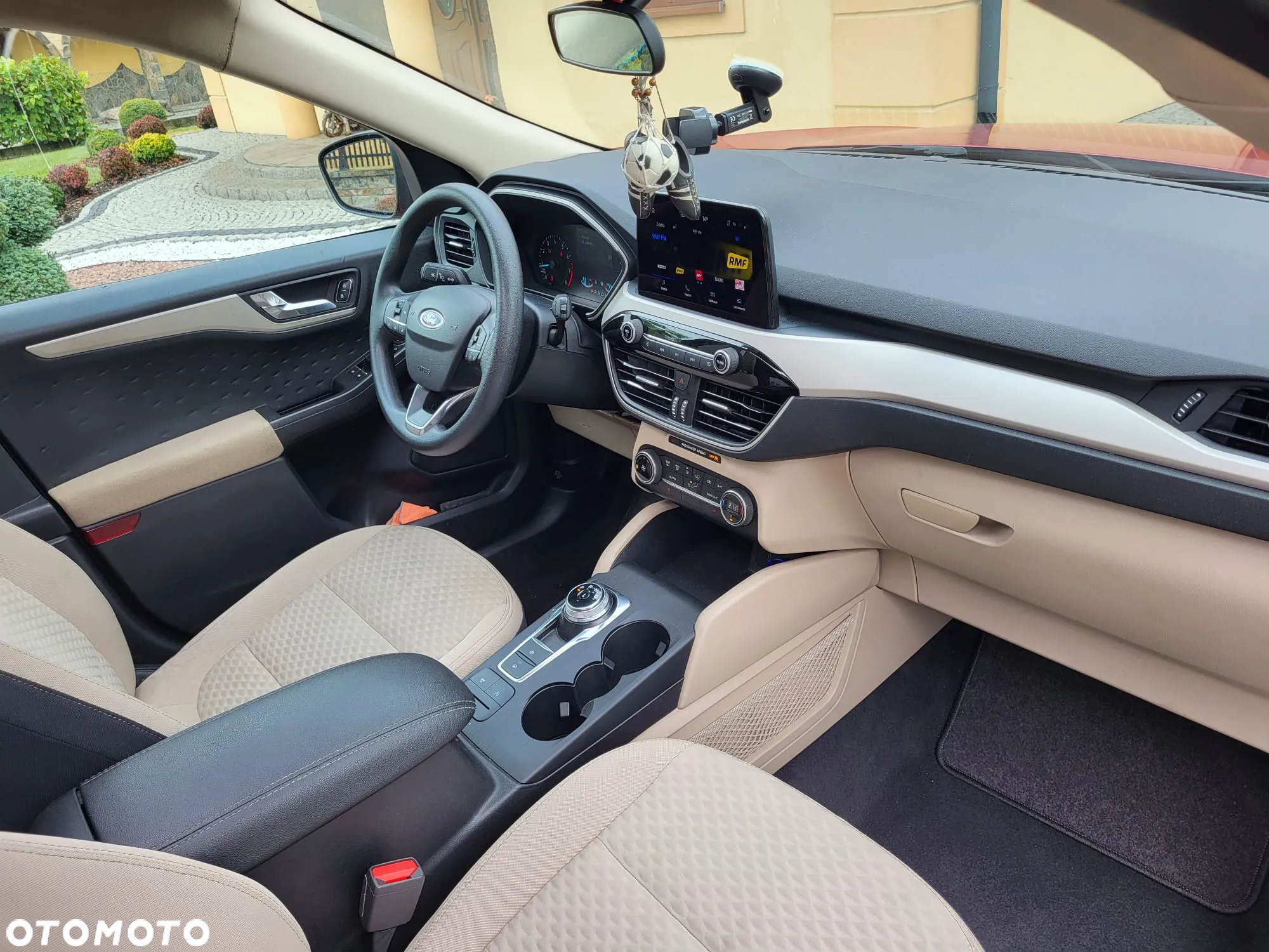 Ford Kuga 1.5 EcoBoost 4x4 SYNC - 11