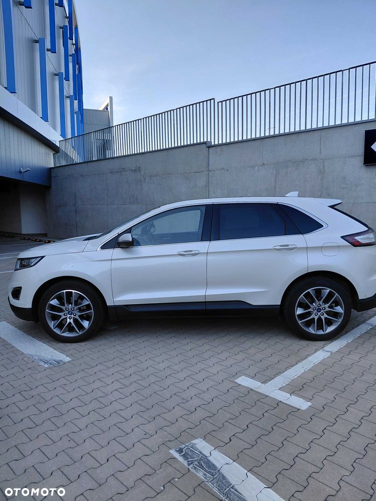 Ford Edge - 1