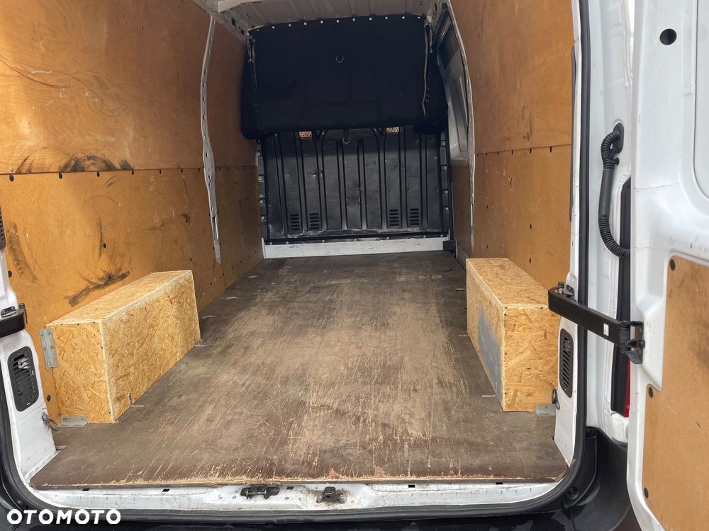 Renault Master L3 H3 webasto łóżko super stan cena brutto faktura VAT 23% - 31