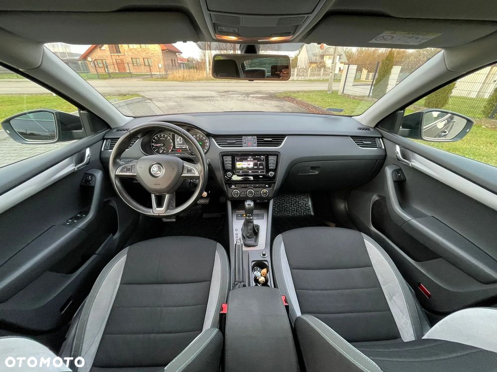 Skoda Octavia 2.0 TDI Joy DSG - 12